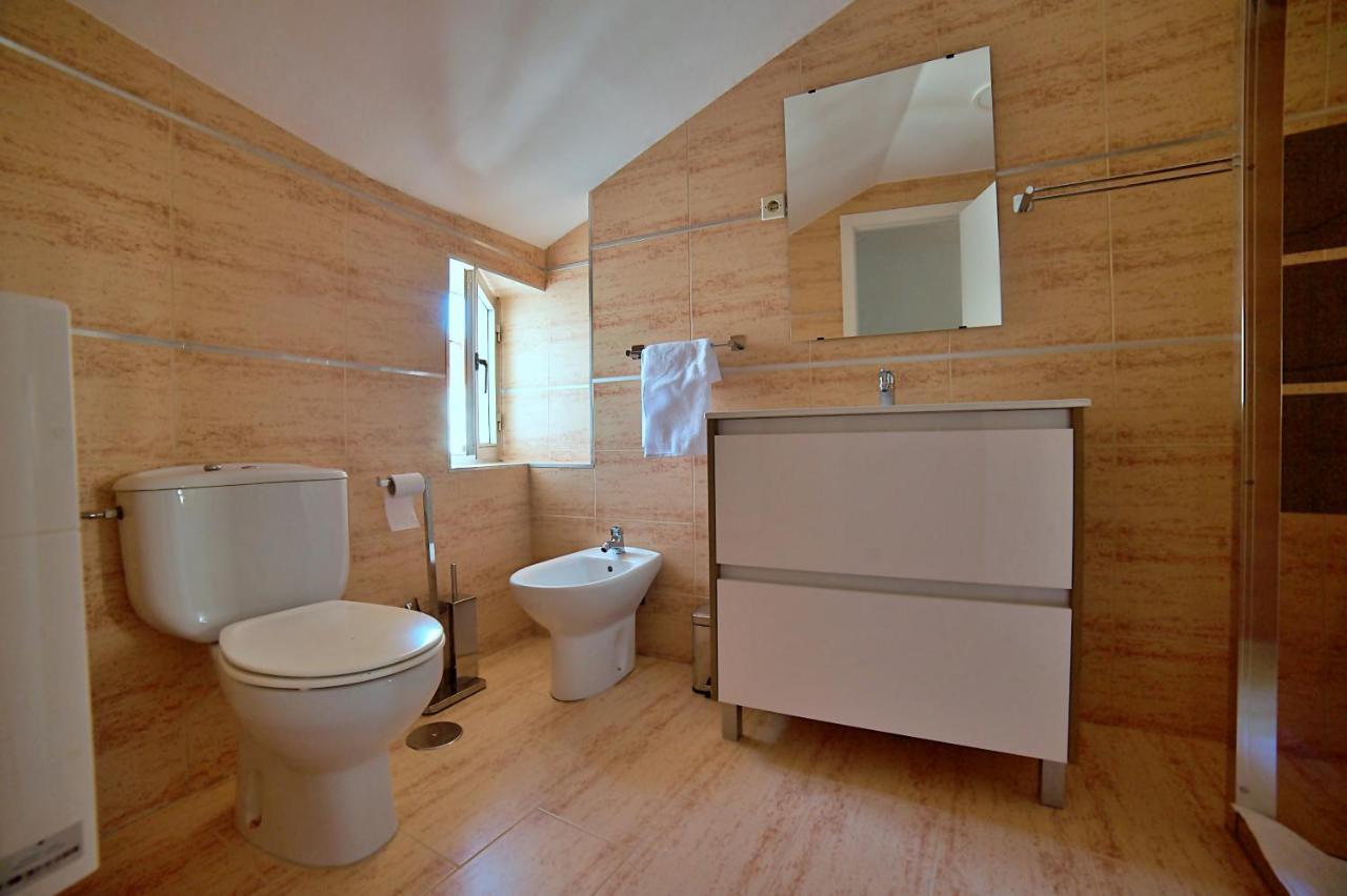 Apartamentos Barrio Humedo Catedral 2 レオン エクステリア 写真