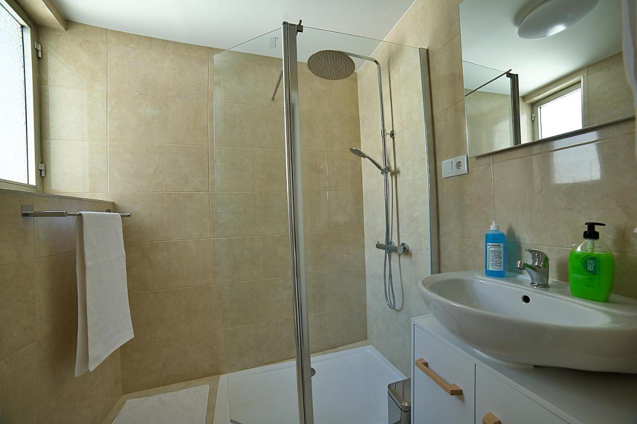 Apartamentos Barrio Humedo Catedral 2 レオン エクステリア 写真